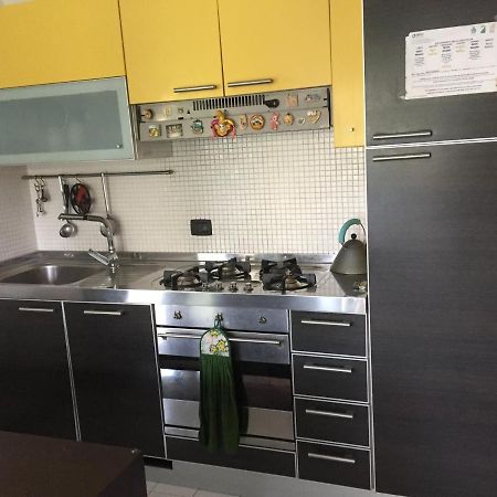 Apartamento Casa Delle Sorprese Pescara Exterior foto