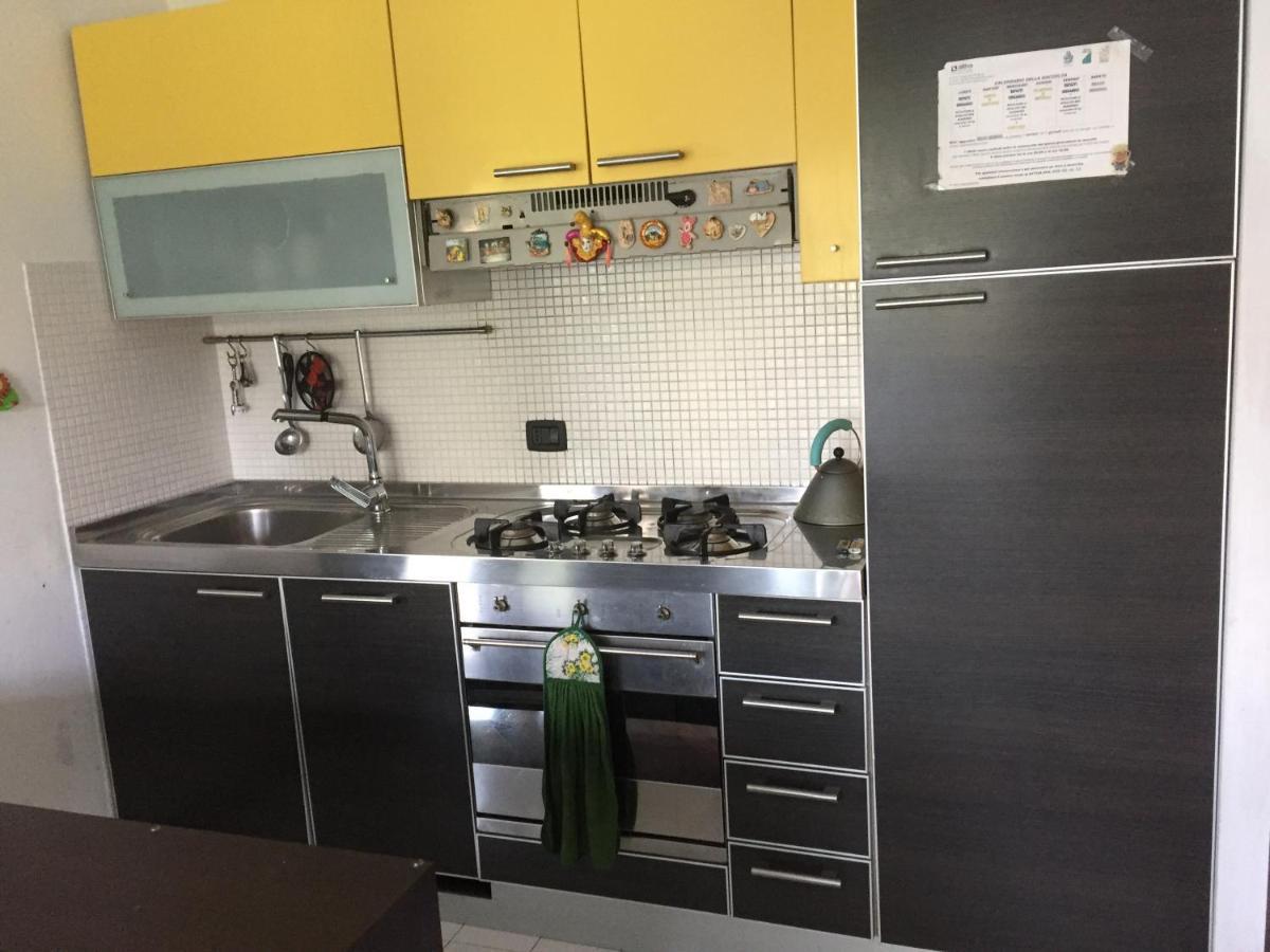 Apartamento Casa Delle Sorprese Pescara Exterior foto